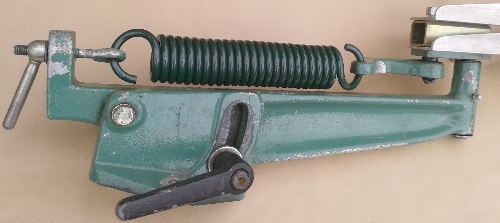 Standard Double Clay Trap Spring, fitted to a Baowman No.3