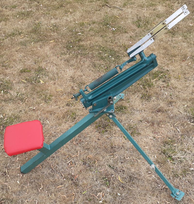 Bowman Super Gyrator Double Trap & Tripod (SR352)